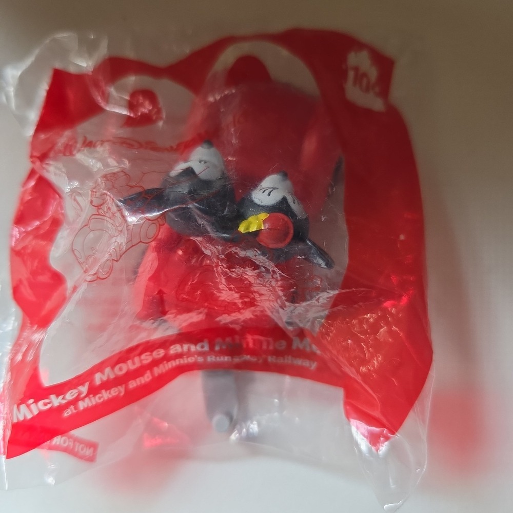 2020 McDonald's‎ Happy Meal #10 Disney Mickey & Minnie Runaway Railway Car - New